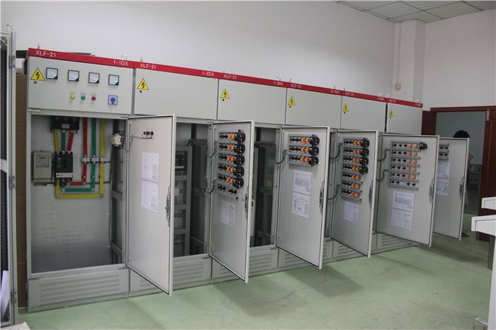 高低壓配電柜散熱