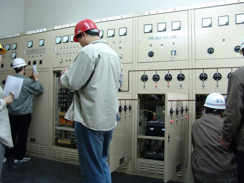 配電柜廠家維護(hù)保養(yǎng)